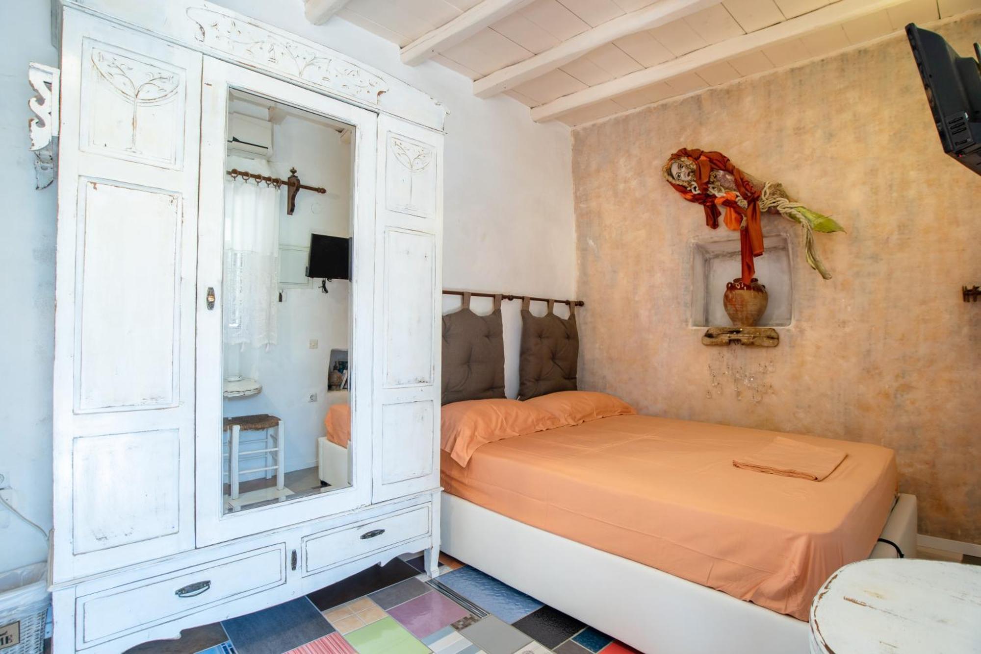 Anthippi (Adults Only) Aparthotel Parikia  Ngoại thất bức ảnh